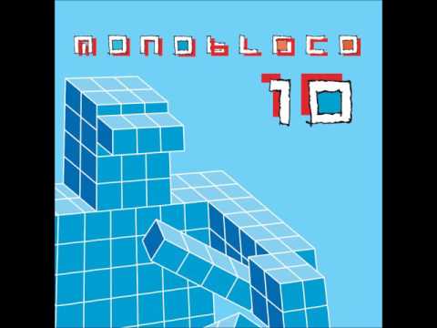 Monobloco — Monobloco - Exaltação à Mangueira (Hino à Mangueira)/Tem Capoeira (Monobloco 10)