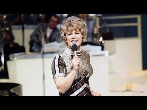Jackie Trent & Tony Hatch — Jackie Trent🎶The Only One To Love Me, 1971 [Vinyl rip]