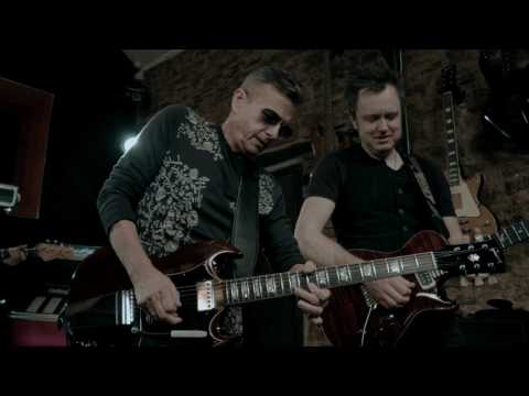 Snakecharmer (2) — Snakecharmer "That Kind of Love" (Official Music Video)