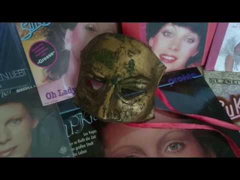 Su Kramer — Su Kramer -  Domino