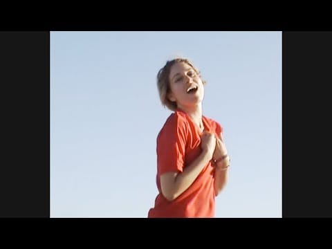MUNYA — MUNYA - Des Bisous Partout