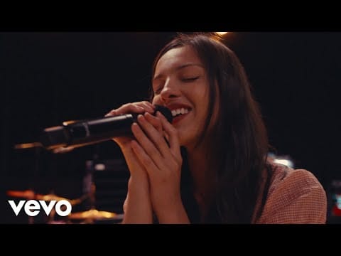 Olivia Rodrigo — drop dead (acoustic)