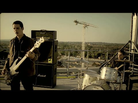 Hard-Fi — Hard-Fi - Living For The Weekend [Official Video]