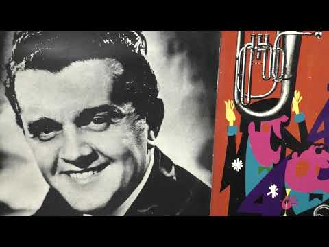 Ronnie Ronalde — Ronnie Ronalde: The yodelling whistler.