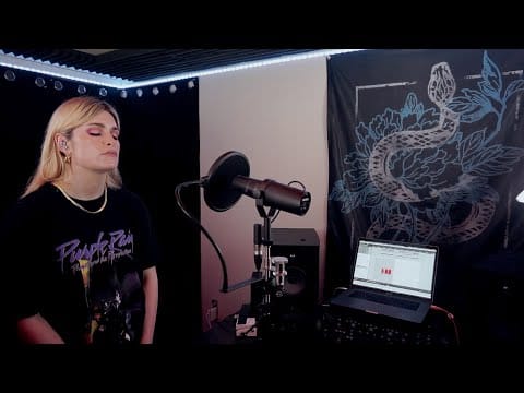 Spiritbox — Holy Roller - Courtney LaPlante one take live performance