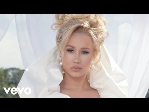 Iggy Azalea — Iggy Azalea - Started (Official Music Video)