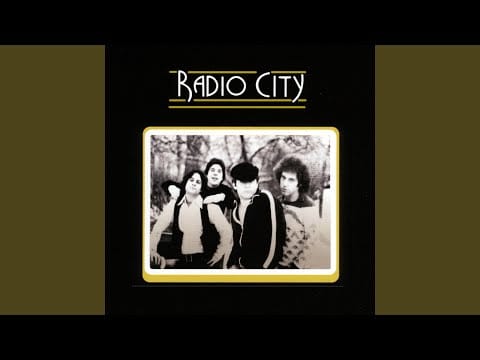 Radio City (4) — Don't Mistake Love