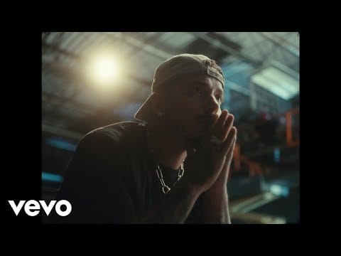 J. Balvin — J. Balvin - Vestido (Official Video)