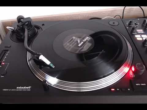 Marky Mark — Marky Mark – Hey DJ ( Extended Version )
