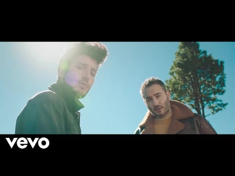 Sebastián Yatra — Sebastián Yatra, Reik - Un Año