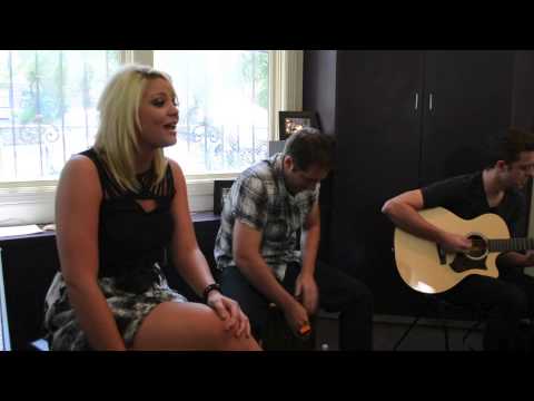 Lauren Alaina — Lauren Alaina "Barefoot and Buckwild"