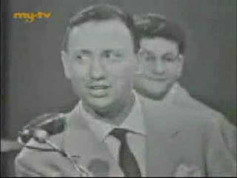 Renato Carosone E Il Suo Sestetto — Renato Carosone - O Sarracino