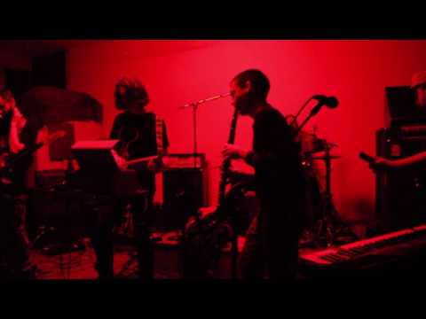 Log Horn Breed — GIRLS PISSING ON GIRLS PISSING. PACIFIC HYGIENE 13.08.16.