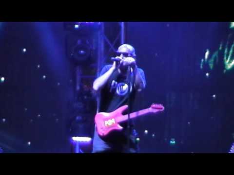 Luca Carboni — I RAGAZZI CHE SI AMANO luca carboni