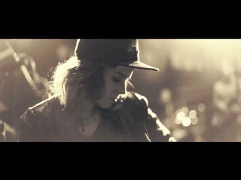 Natali Dizdar — Natali Dizdar - Mjesto za jedno (official video)