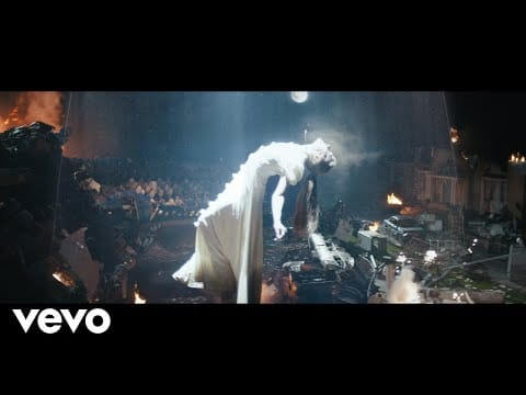 Ariana Grande — supernatural