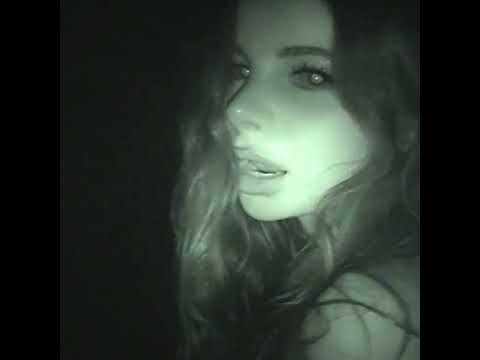 Ellise — ellise - leech (official lyric video)
