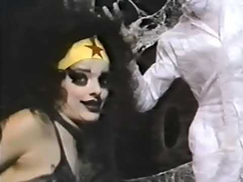 Nina Hagen Band — NINA HAGEN 1980 "HERMANN HIESS ER" (video)