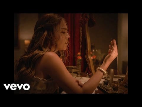 Danna Paola — Danna Paola - Amor Ordinario