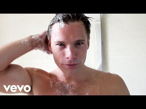 Pond — Sweep Me Off My Feet