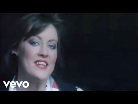 Katrina And The Waves — Katrina & The Waves - Walking On Sunshine (Official Video)