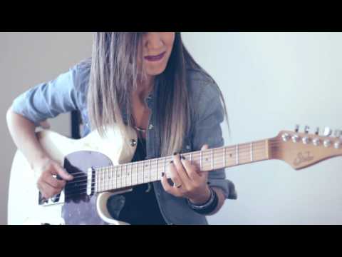 Lari Basilio — MOVING ON - Lari Basilio - CD/DVD The Sound Of My Room