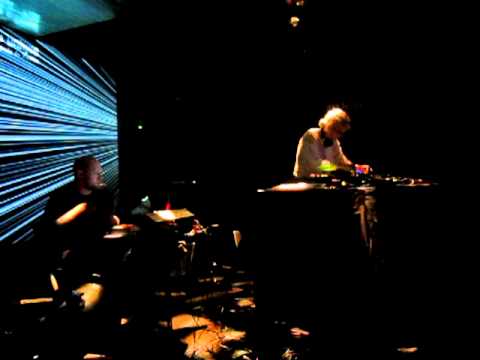 Conrad Schnitzler — Borngräber & Strüver - Con-Struct 2 • le lieu unique