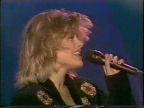 Pernilla Wahlgren — Pernilla Wahlgren & Roger Pontare - Christmas Time Is Here Again