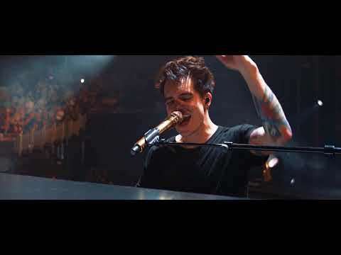 Panic! At The Disco — Panic! At The Disco - Bohemian Rhapsody (Live) [from the Death Of A Bachelor Tour]