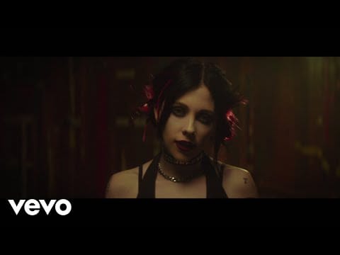 Pale Waves — Fall To Pieces