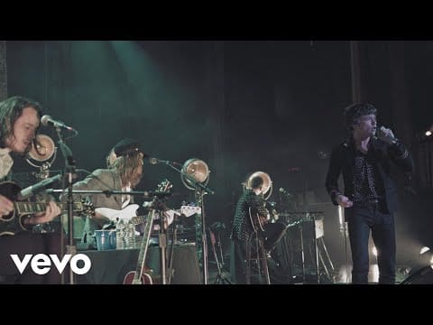 Cage The Elephant — Cage The Elephant - Take It Or Leave It (Unpeeled) (Live Video)