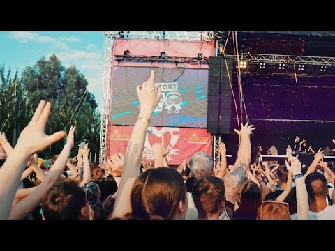 Alex Christensen — Alex Christensen, The Berlin Orchestra & Gestört aber GeiL - River Flows in You (feat. Jasper Forks)