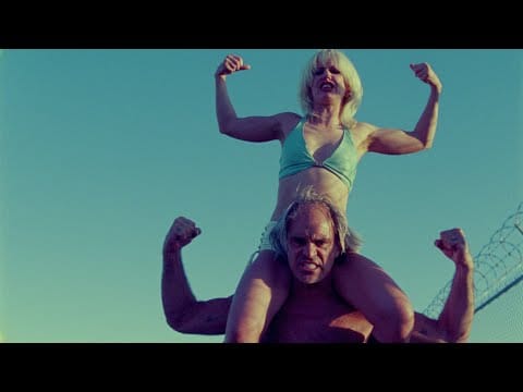 Amyl and the Sniffers — "U Should Not Be Doing That"