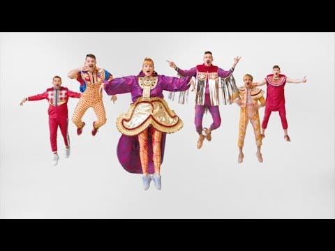 Deluxe (17) — Deluxe - Boys & Girl (Official Video)