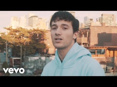 Jeremy Zucker — Jeremy Zucker - comethru (Official Video)