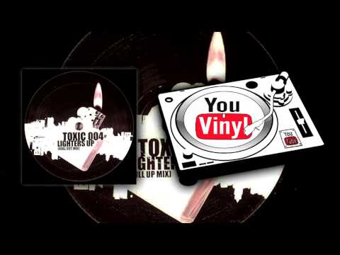 Lil' Kim — Lil' Kim - Lighters Up (Roll Out Mix) / Lighters Up (Pull Up Mix) [TOXIC004]