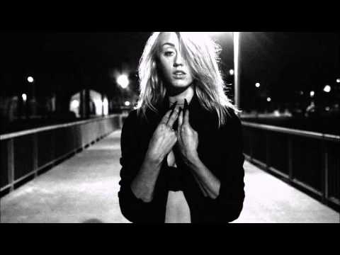 Yana Kay — Yana Kay - Waiting For Your Love (Alucard Remix)