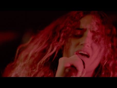Empress Of — "Kitty Kat"