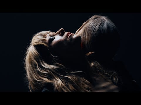 Mieze — Mieze Katz - HellSehen feat. Eva Briegel (Offizielles Musikvideo)