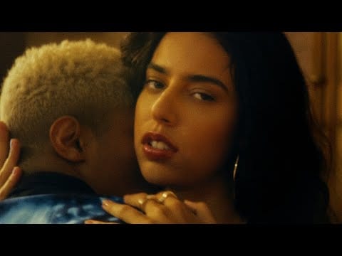 Marina Sena (2) — Marina Sena - Tudo Pra Amar Você (Clipe Oficial)
