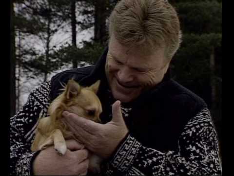 Ole Ivars — OLE IVARS - Bare en hund (Musikkvideo)