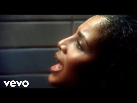 Toni Braxton — Toni Braxton - Un-Break My Heart (Spanish Version)