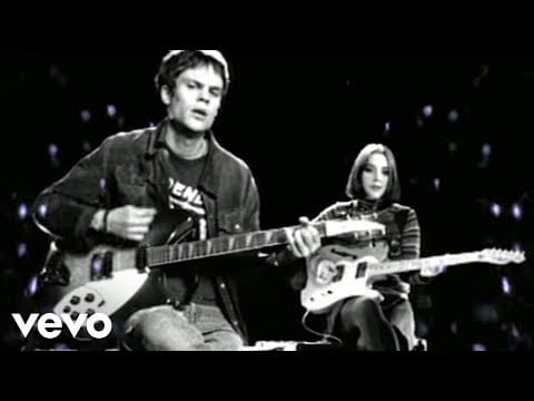 Slowdive — Slowdive - Alison (Video)