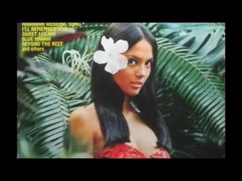 The Waikiki's — The Waikikis - Tiny Bubbles