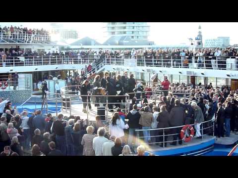 Udo Lindenberg Und Das Panikorchester — Udos Antrittsrede RockLiner I mit Panikorchester und Odyssee