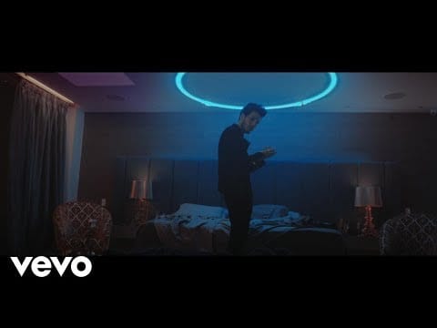 Sebastián Yatra — Sebastián Yatra - SUTRA ft. Dalmata