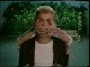 Red Box — RED BOX - Lean On Me (ah-li-ayo) (Official Promotional Video - 1985)