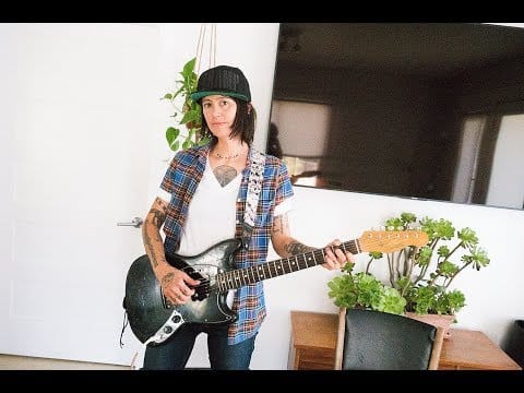 Jenn Champion — Jenn Champion - Never Giving In