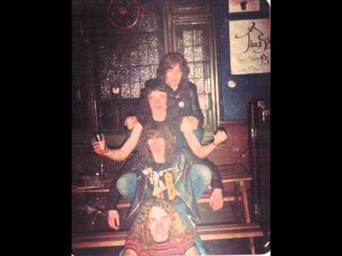 Destroya — Destroya(UK)-Victims Of War(1983).wmv