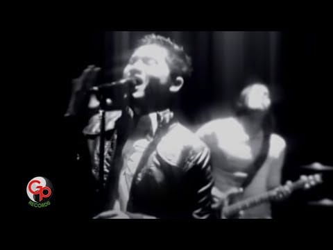 Andra And The BackBone — Andra And The Backbone - Tunggu Aku (Official Music Video)